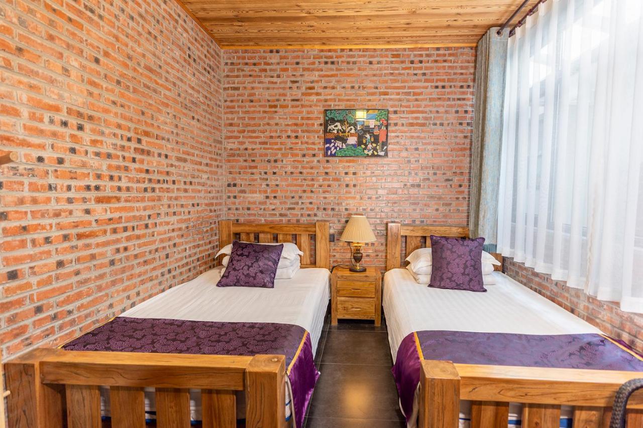 Beijing Mutianyu Great Wall Wangshanyuan Farm Stay Huairou Bagian luar foto